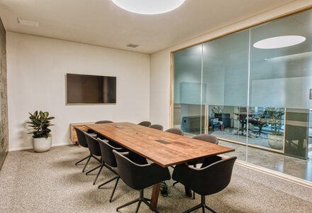 Large Meeting Room
