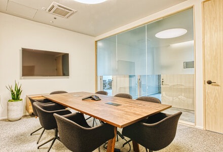 M3 - Medium Meeting Room